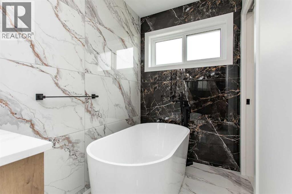 17 Thatcher Avenue, Red Deer, Alberta  T4P 0Y6 - Photo 27 - A2267114