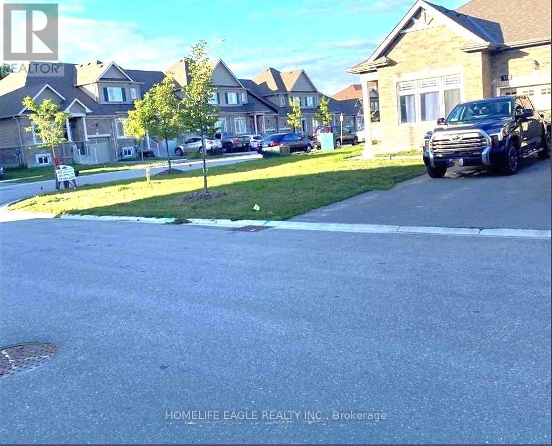 172 Isabella Drive, Orillia, Ontario  L3V 8K7 - Photo 3 - S12485357