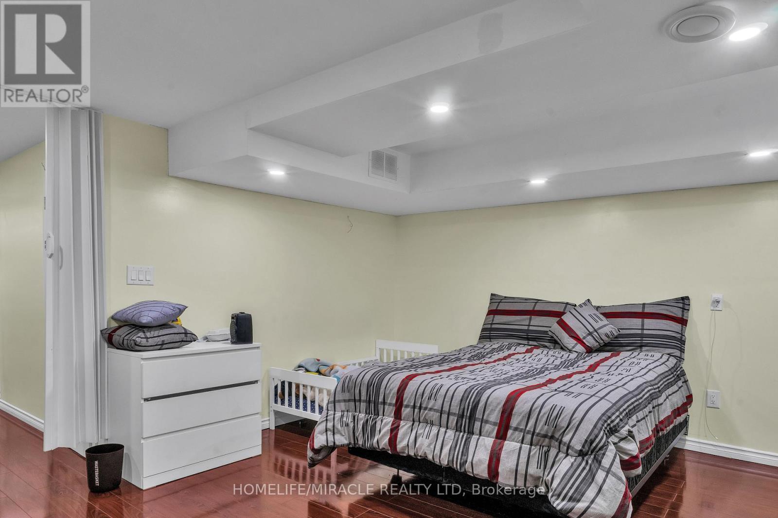 13 Yately Street, Brampton, Ontario  L7A 0G4 - Photo 36 - W12566834