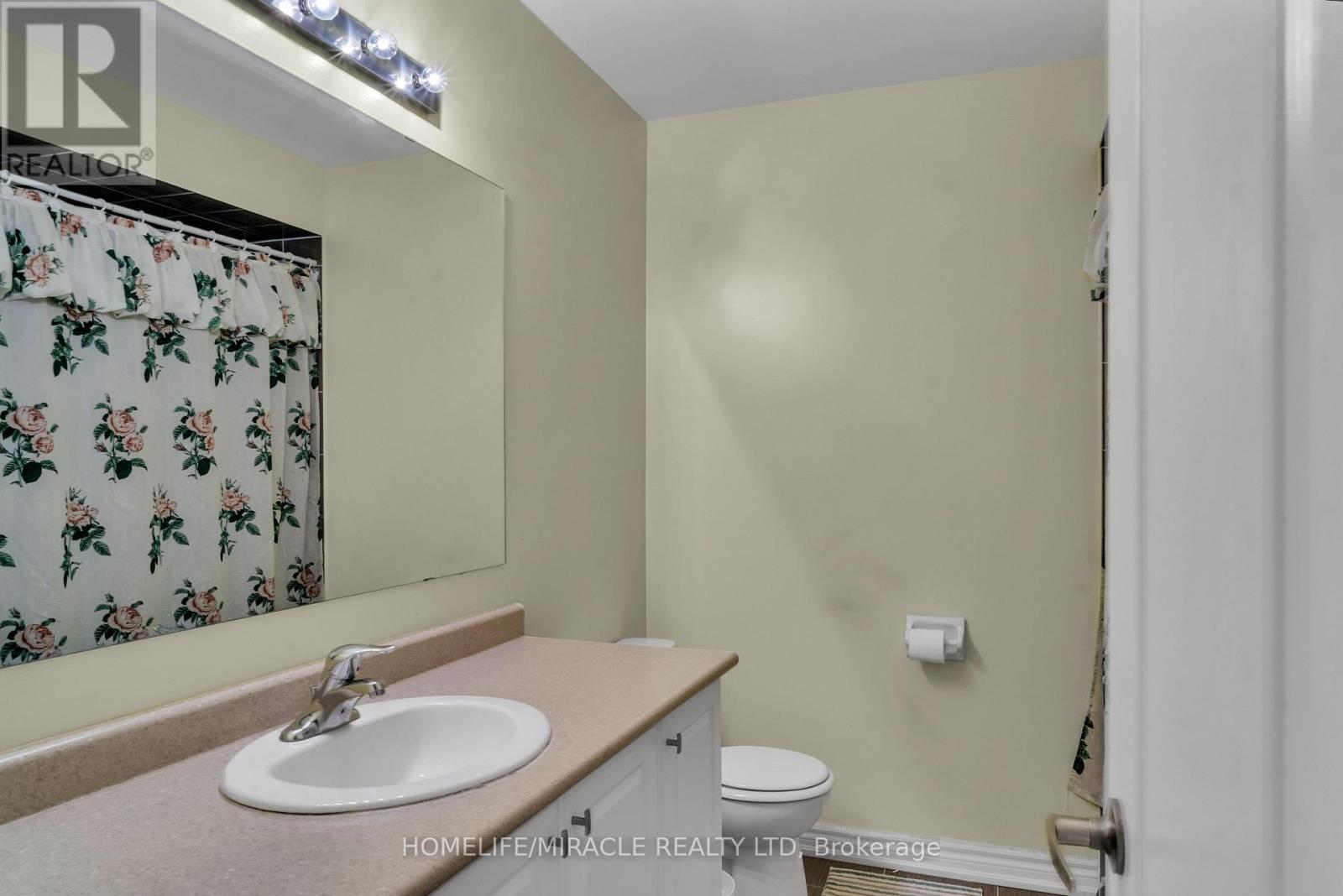 13 Yately Street, Brampton, Ontario  L7A 0G4 - Photo 33 - W12566834