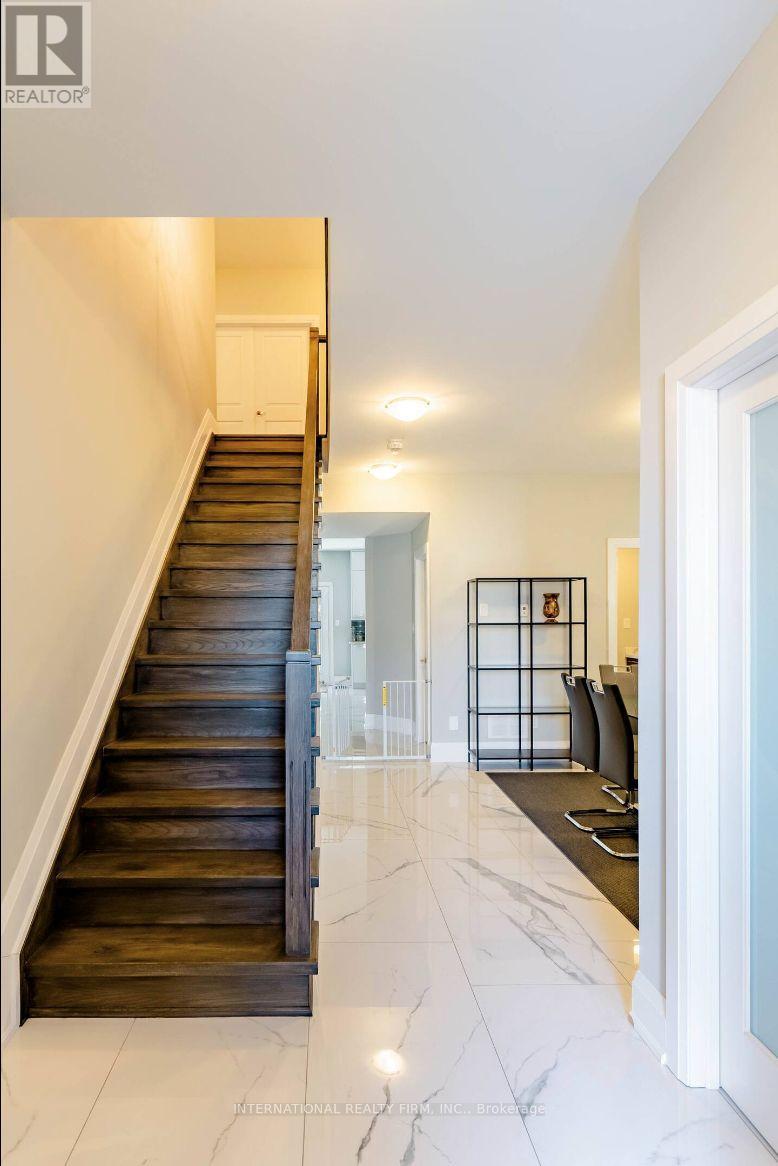 652 Park Road, Innisfil, Ontario  L9S 0E8 - Photo 2 - N12572124