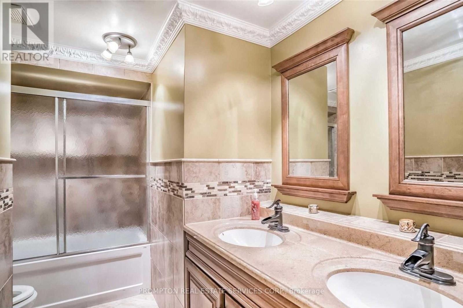 51 Ketchum Crescent, Markham, Ontario  L3S 3G3 - Photo 20 - N12572210