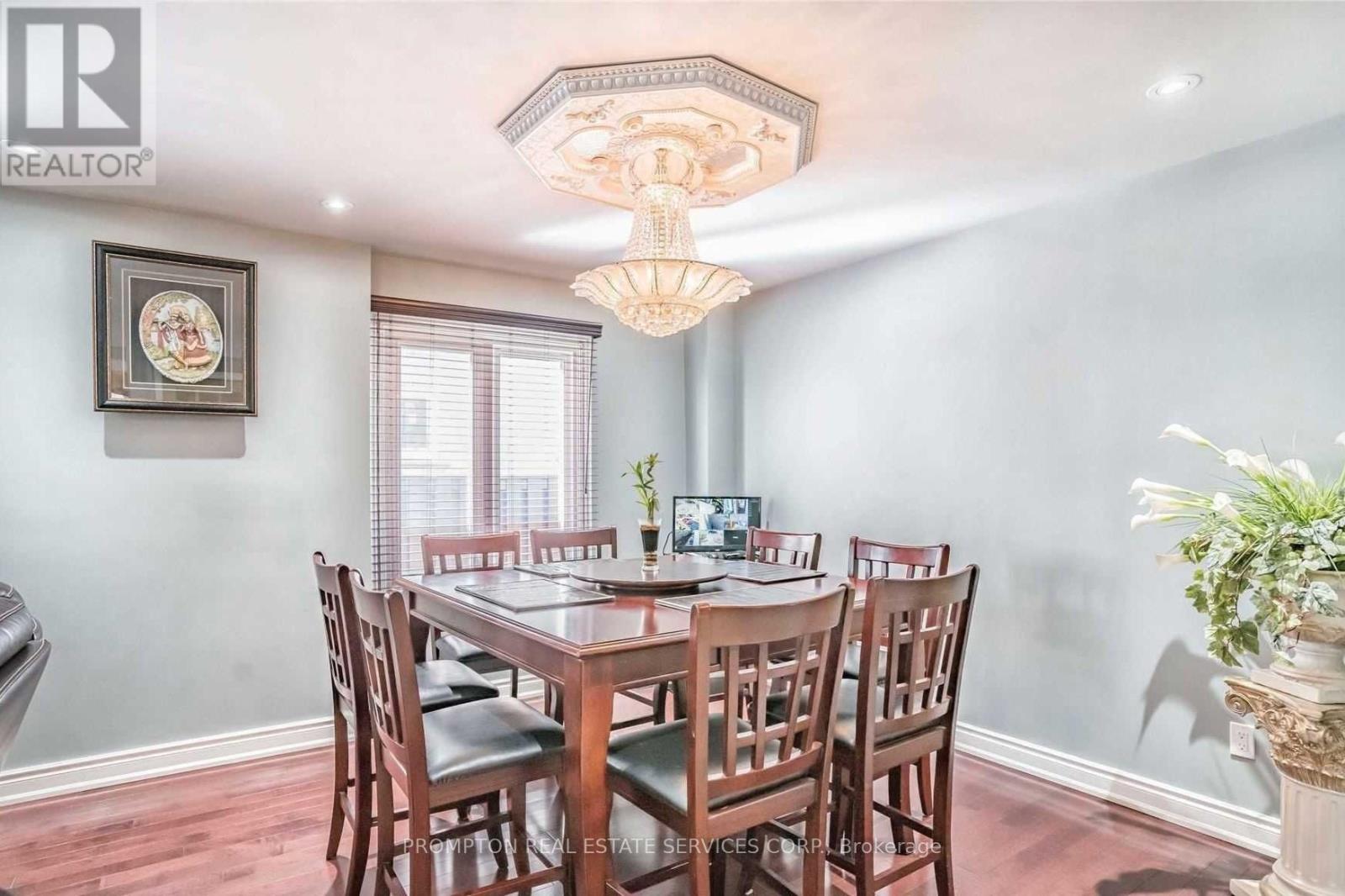 51 Ketchum Crescent, Markham, Ontario  L3S 3G3 - Photo 5 - N12572210