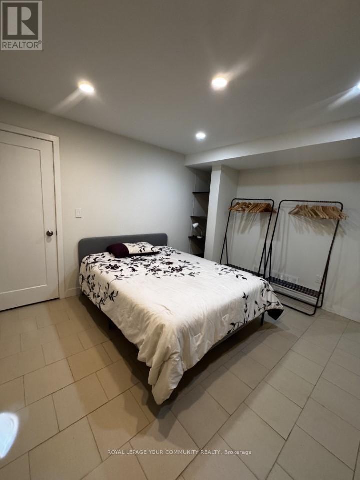 158 Roselena Drive, King (Schomberg), Ontario L0G 1T0 - Photo 10 - N12572290