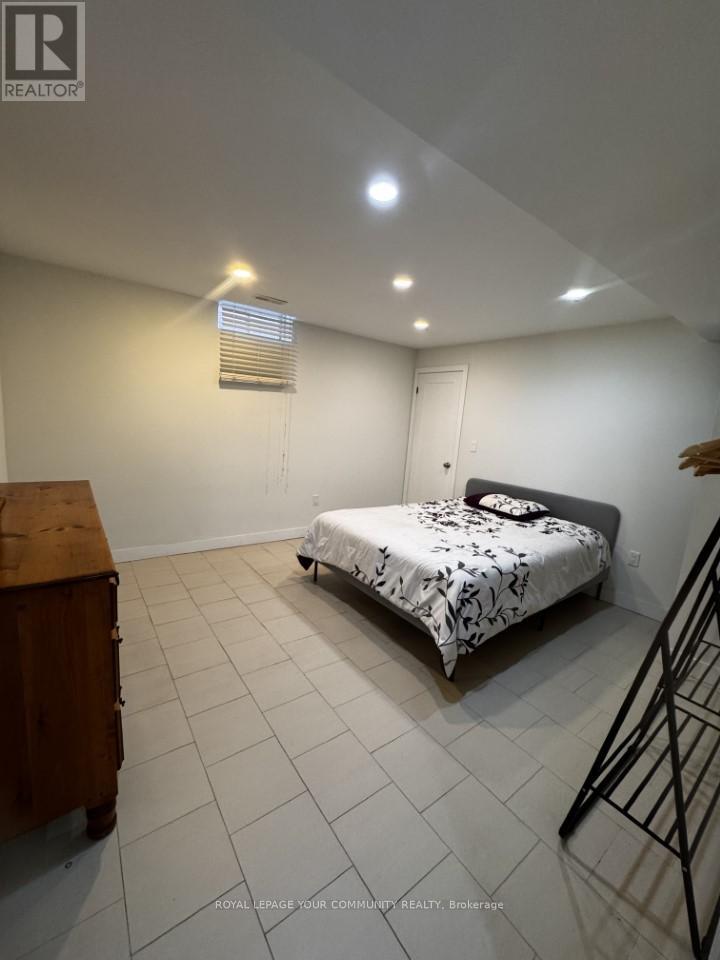 158 Roselena Drive, King (Schomberg), Ontario L0G 1T0 - Photo 11 - N12572290