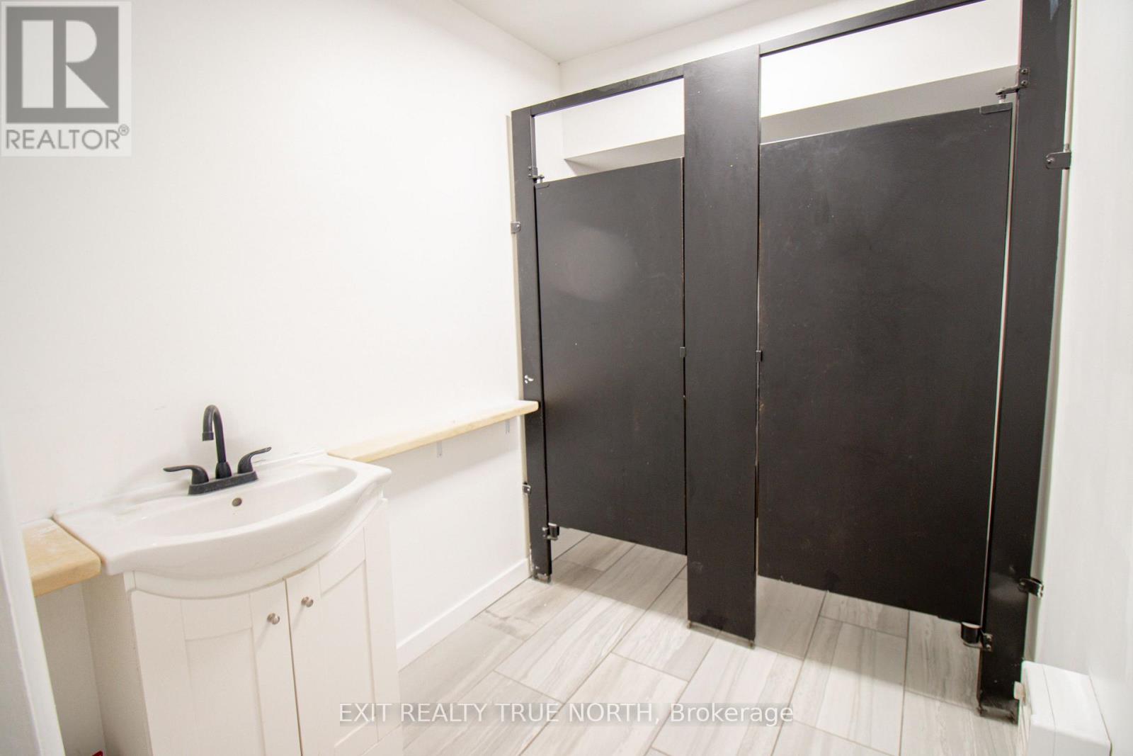 12 Dunlop Street E, Barrie (City Centre), Ontario L4M 1A3 - Photo 21 - S12572112