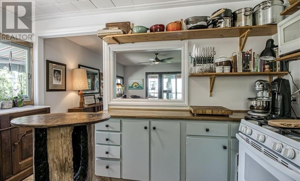 322 Cosby Subd Road, Mindemoya, Ontario  P0P 1S0 - Photo 16 - 2123161