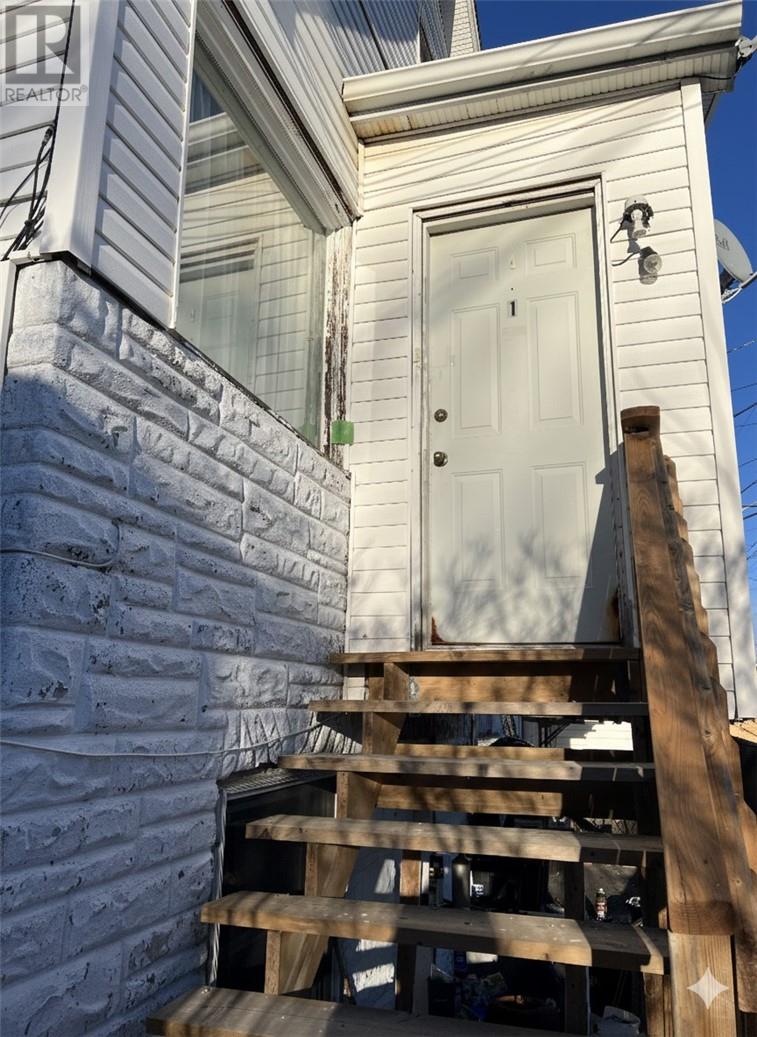 452 Dupont Street, Sudbury, Ontario  P3C 2T6 - Photo 3 - 2125715