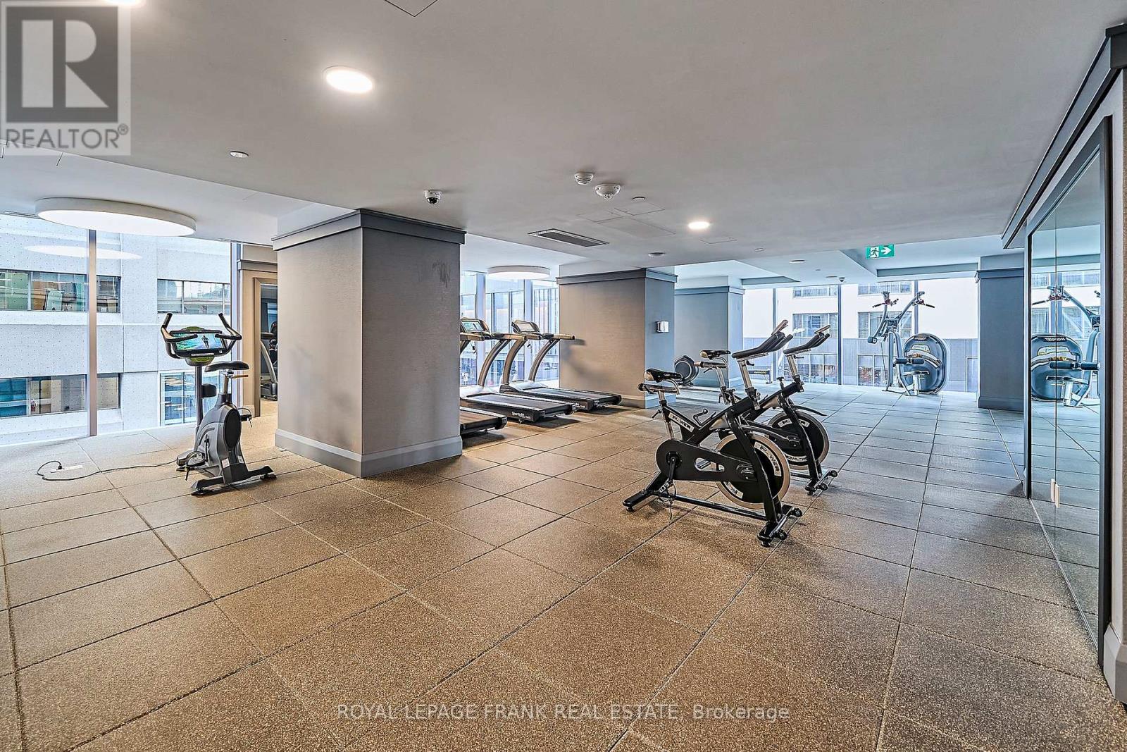 2005 - 188 Cumberland Street, Toronto, Ontario  M5R 0B6 - Photo 20 - C12572322