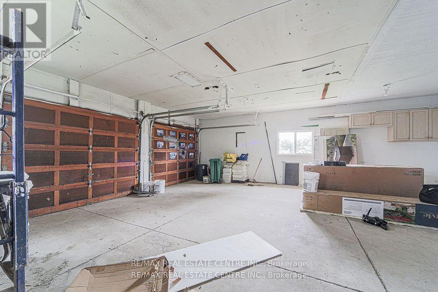 3024 Countryside Drive, Brampton, Ontario  L6P 0V3 - Photo 28 - W12572122