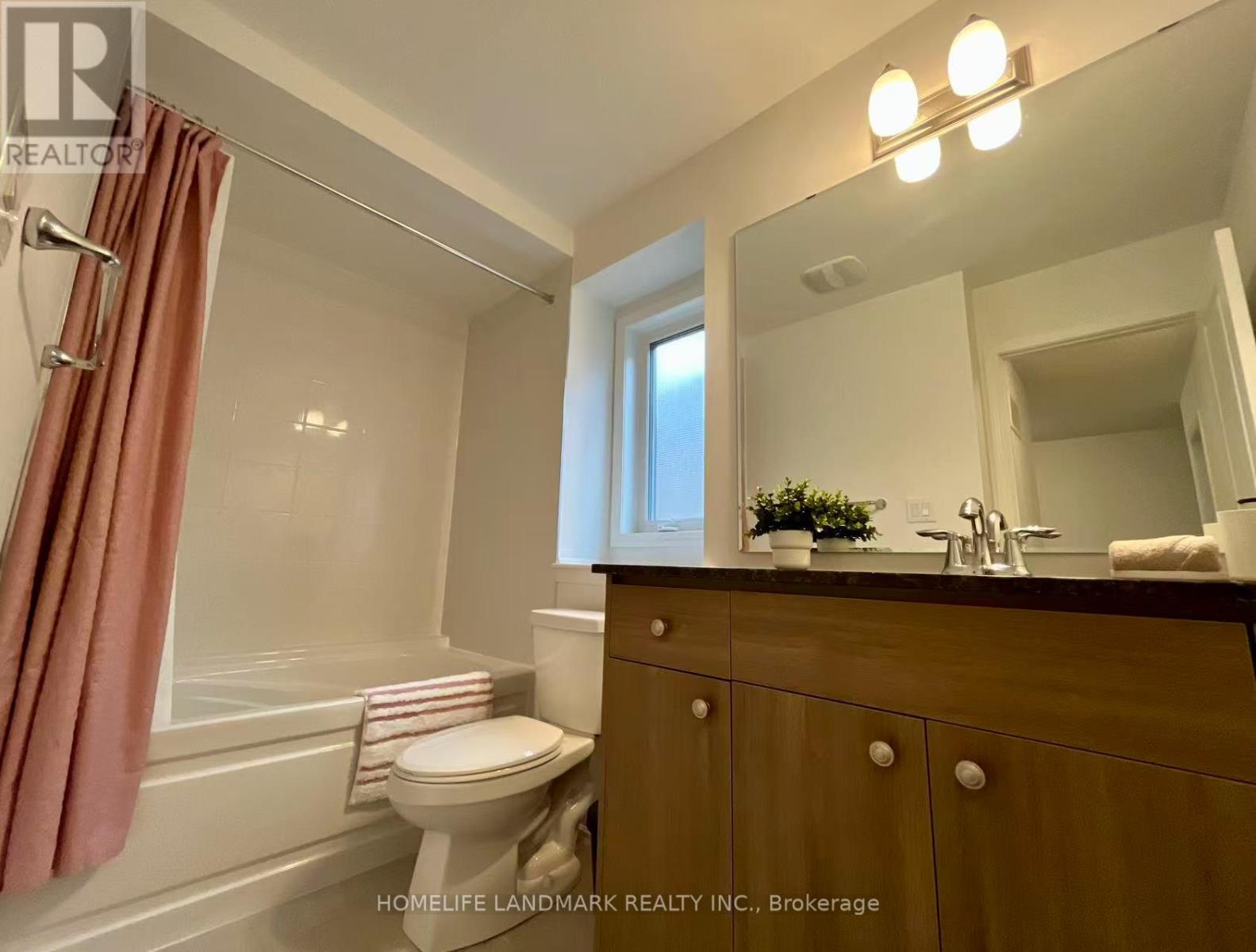 1368 William Halton Parkway Nw, Oakville, Ontario  L6H 5P2 - Photo 16 - W12572134