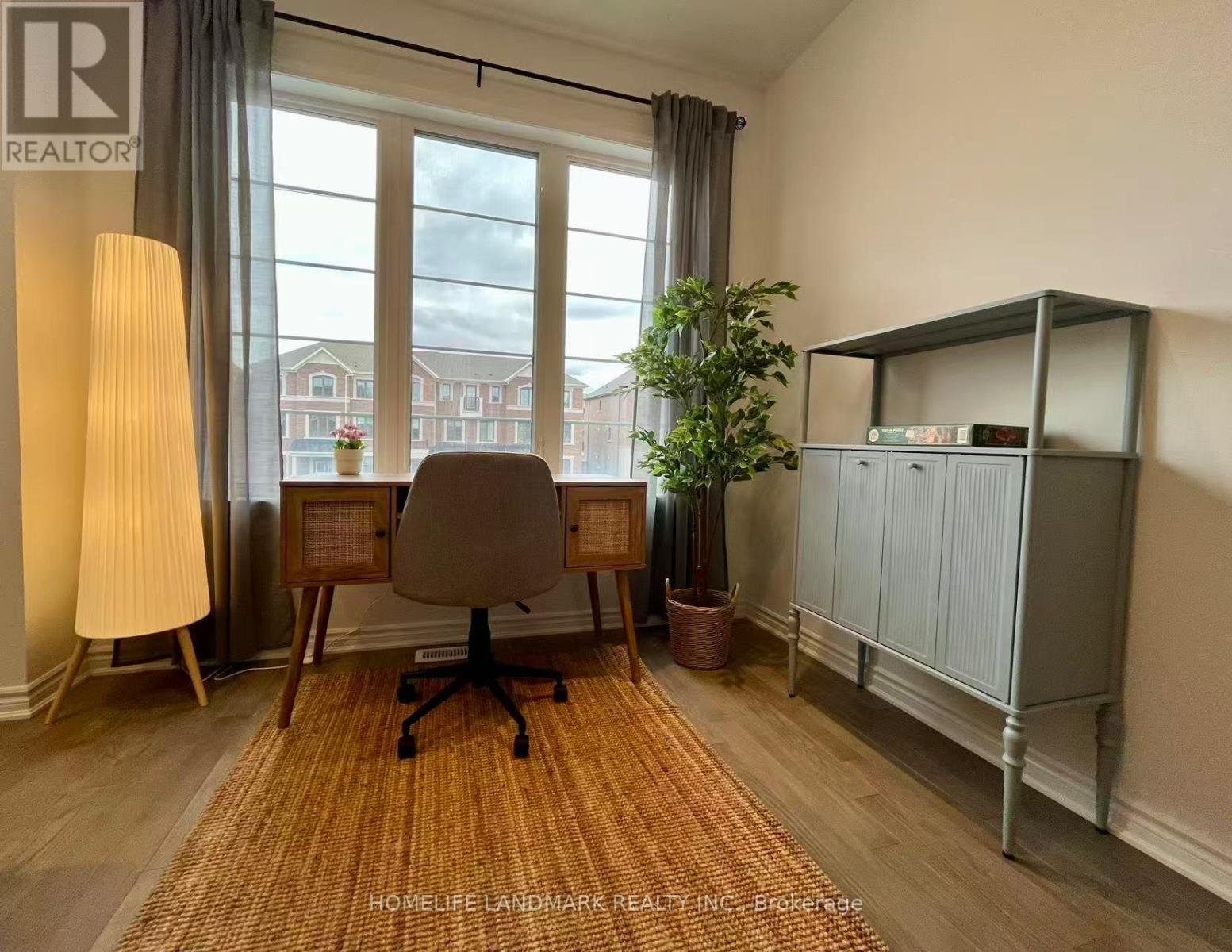 1368 William Halton Parkway Nw, Oakville, Ontario  L6H 5P2 - Photo 7 - W12572134