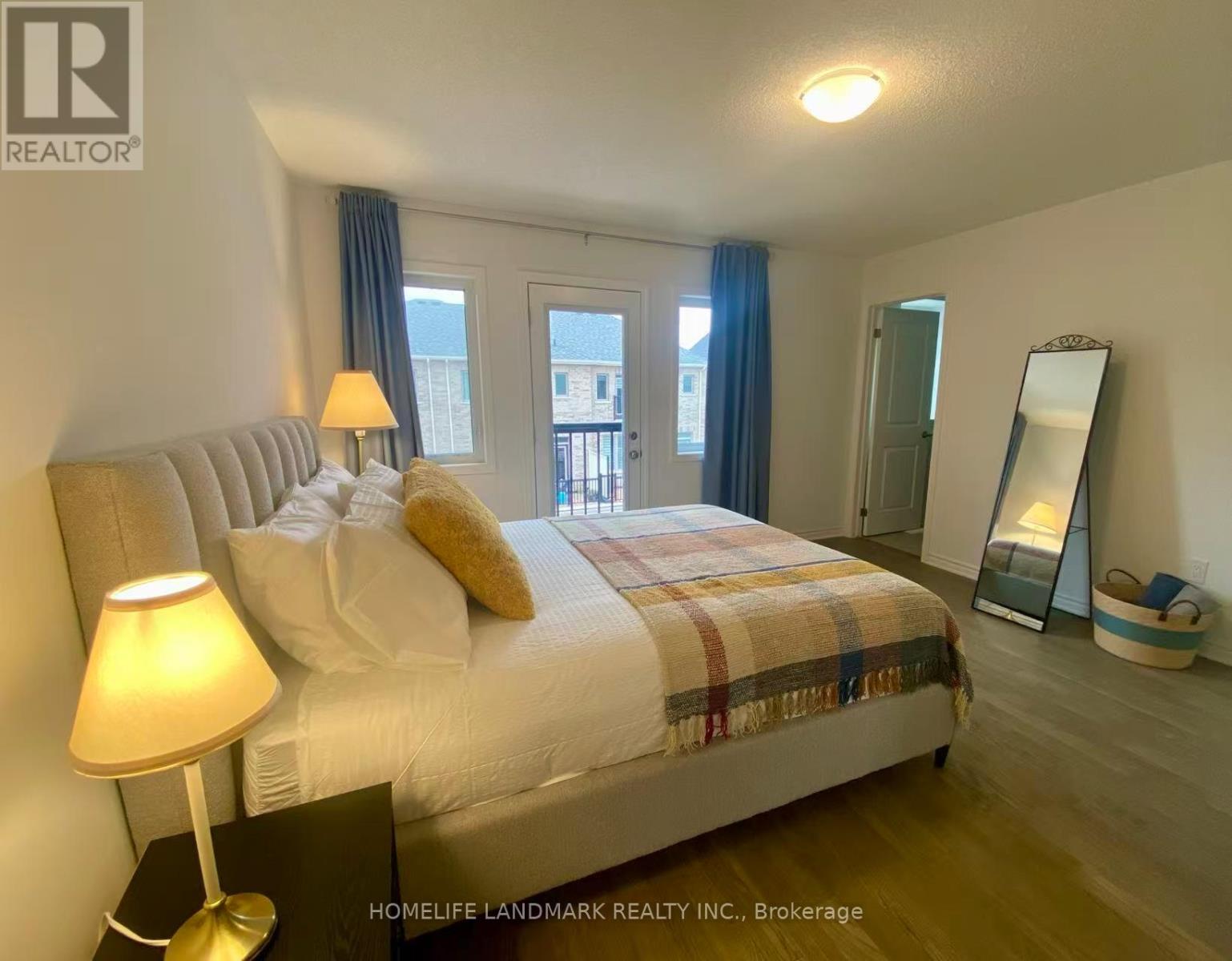 1368 William Halton Parkway Nw, Oakville, Ontario  L6H 5P2 - Photo 9 - W12572134