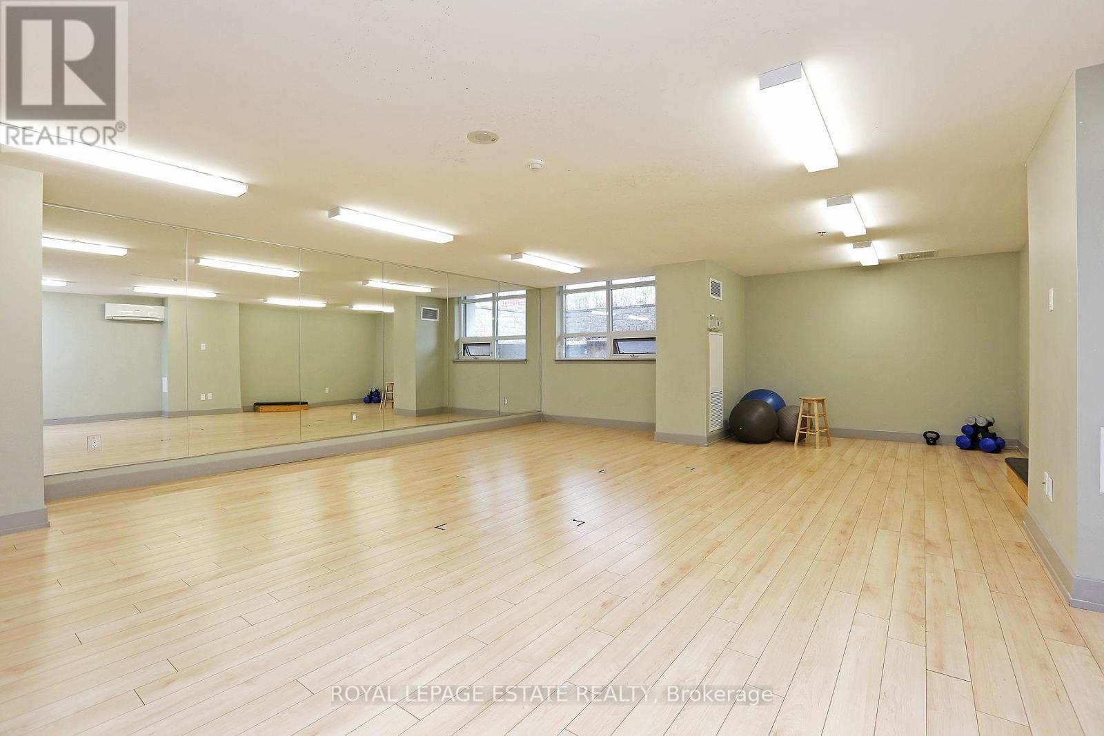 206 - 816 Lansdowne Avenue, Toronto, Ontario  M6H 4K6 - Photo 23 - W12572142