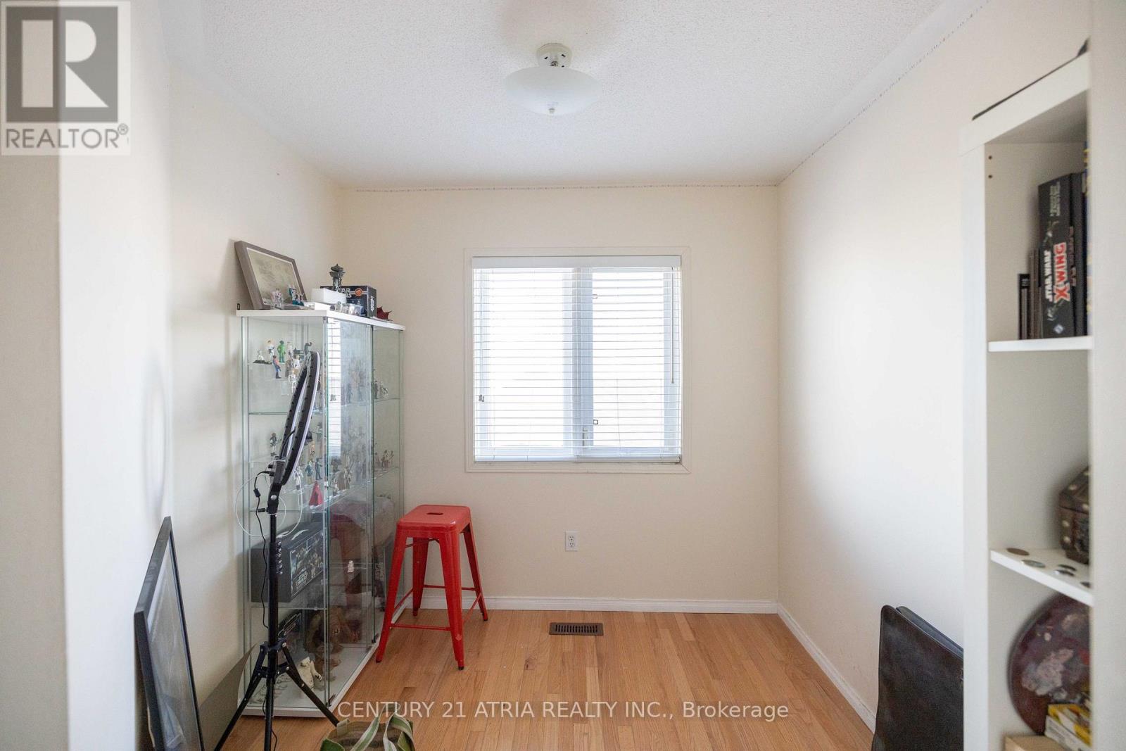 87 Brickworks Lane, Toronto, Ontario  M6N 5H8 - Photo 10 - W12572160