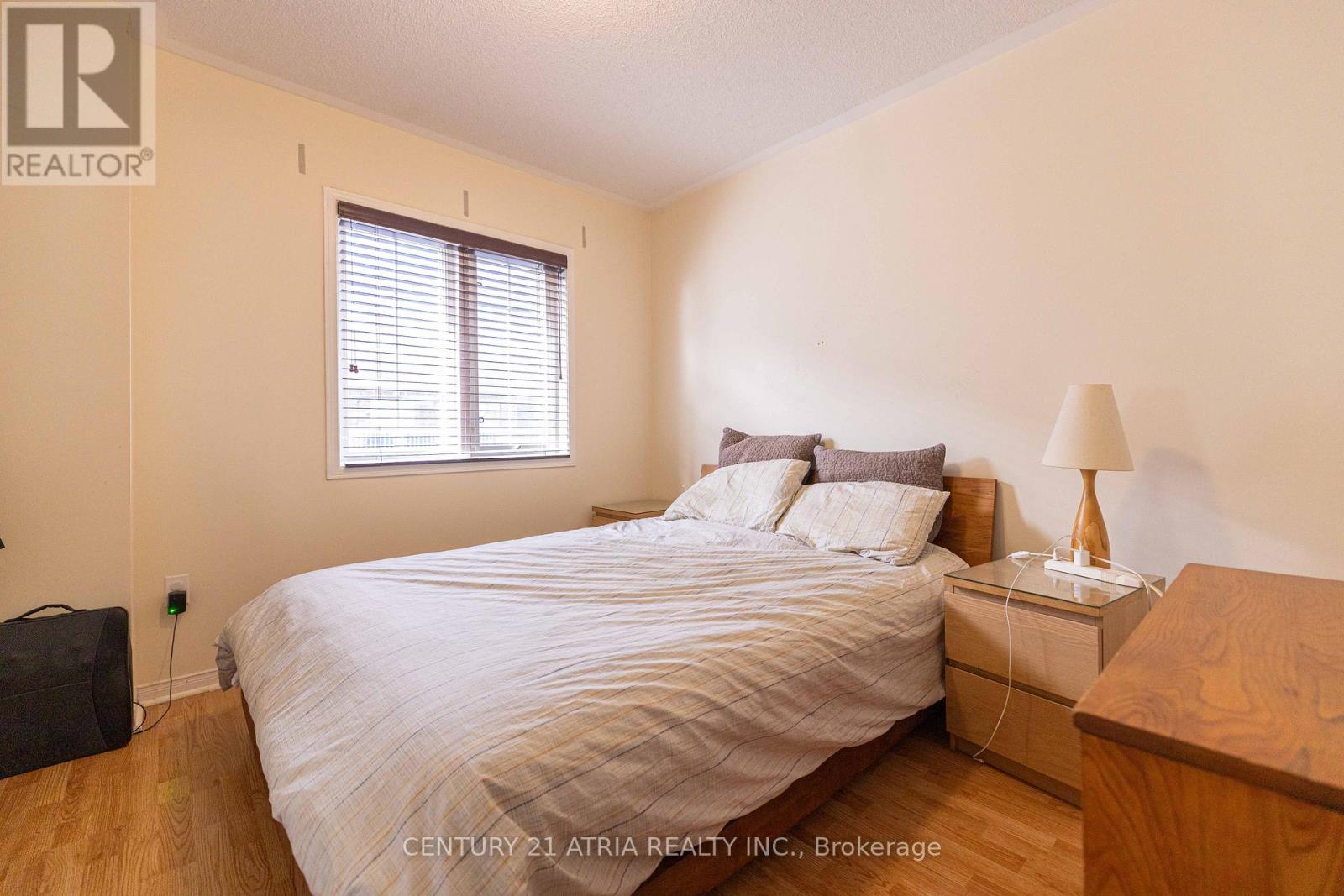 87 Brickworks Lane, Toronto, Ontario  M6N 5H8 - Photo 8 - W12572160