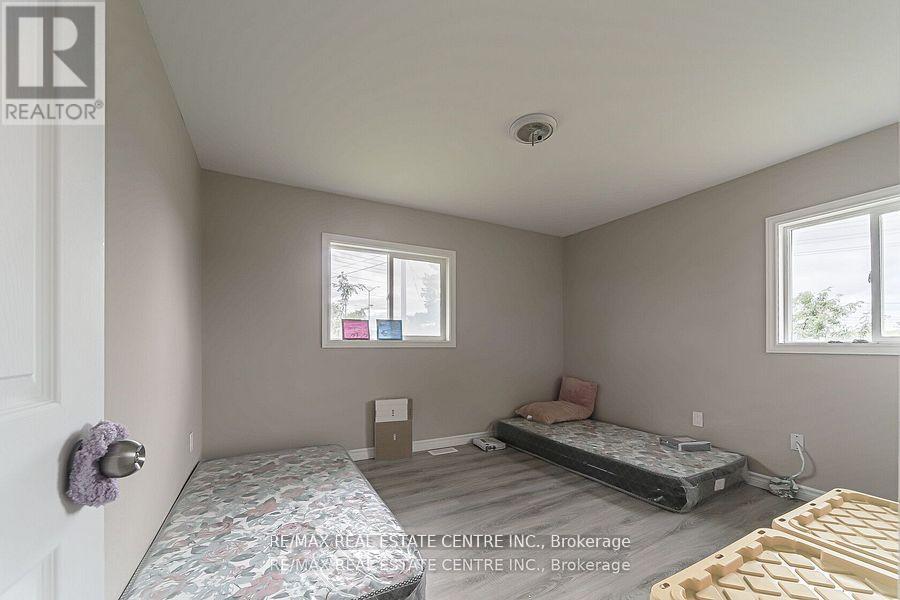 3024 Countryside Drive, Brampton (Vales Of Castlemore North), Ontario  L6P 0V3 - Photo 19 - W12572202