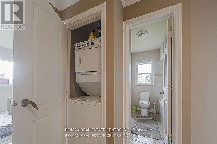 3024 Countryside Drive, Brampton (Vales Of Castlemore North), Ontario  L6P 0V3 - Photo 20 - W12572202