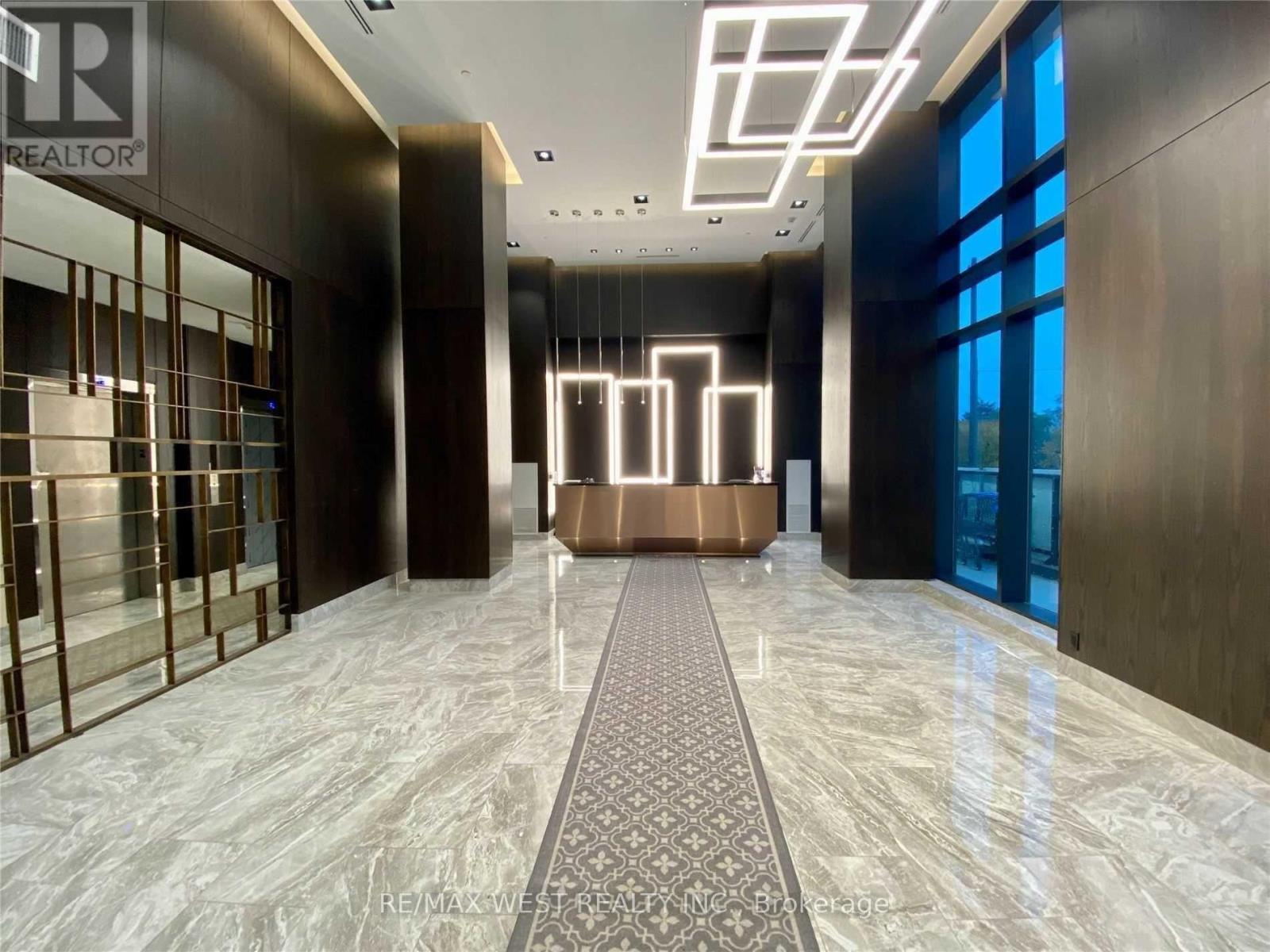 804 - 1461 Lawrence Avenue W, Toronto, Ontario  M6L 0A6 - Photo 11 - W12572238