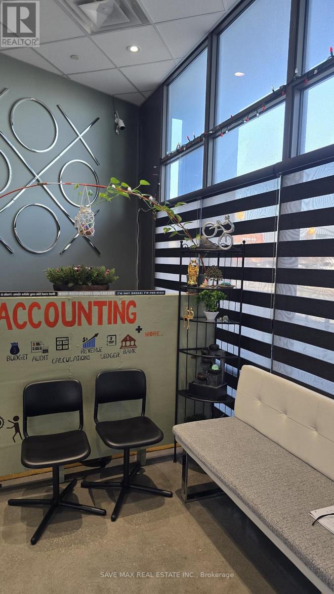 106 - 247 Queen Street E, Brampton, Ontario  L6W 0B8 - Photo 6 - W12572270