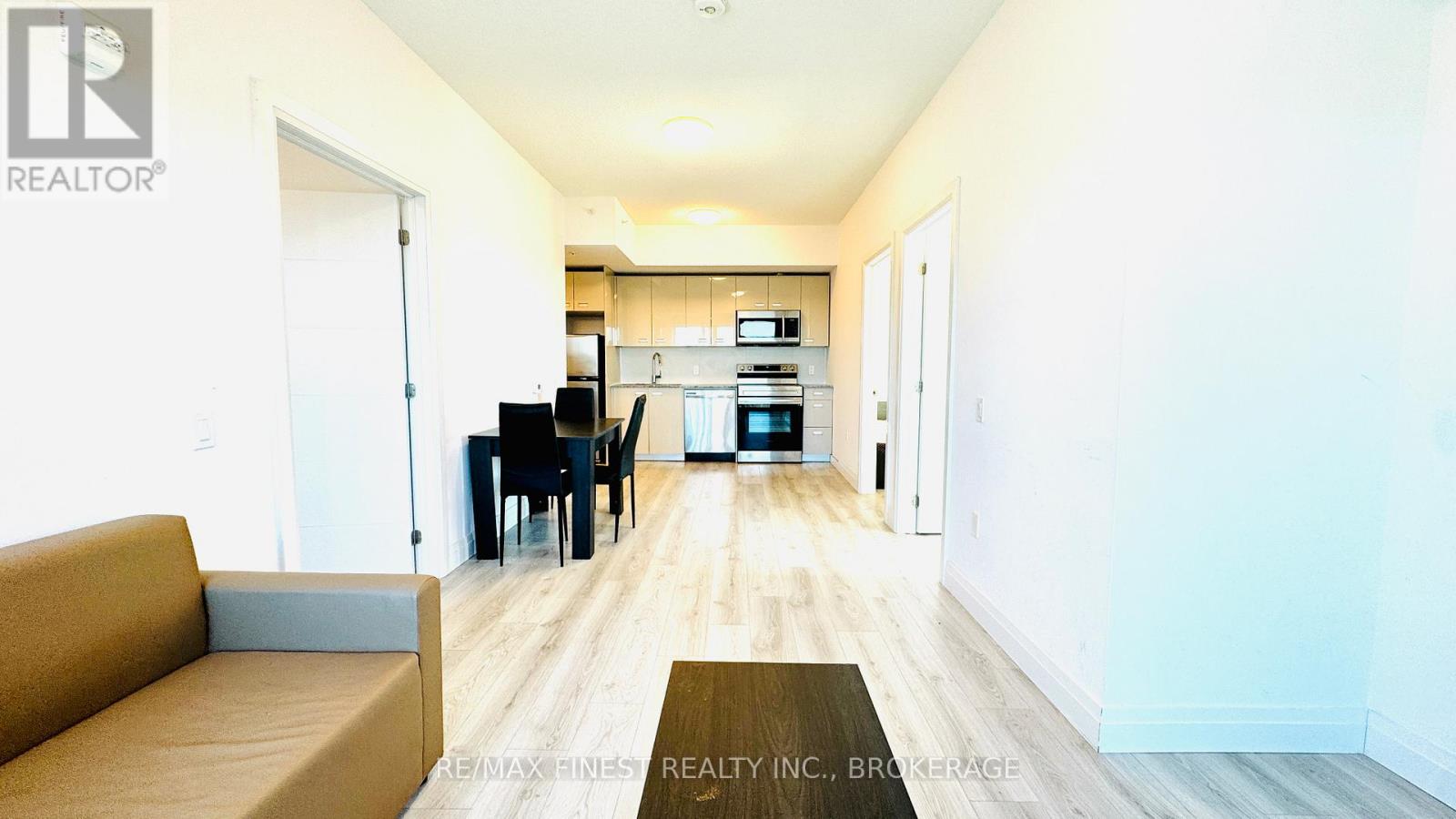 733 - 652 Princess Street, Kingston, Ontario  K7L 1E5 - Photo 10 - X12572356