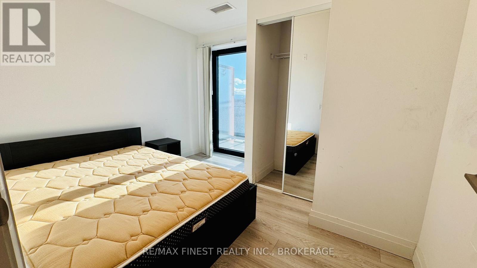 733 - 652 Princess Street, Kingston, Ontario  K7L 1E5 - Photo 18 - X12572356