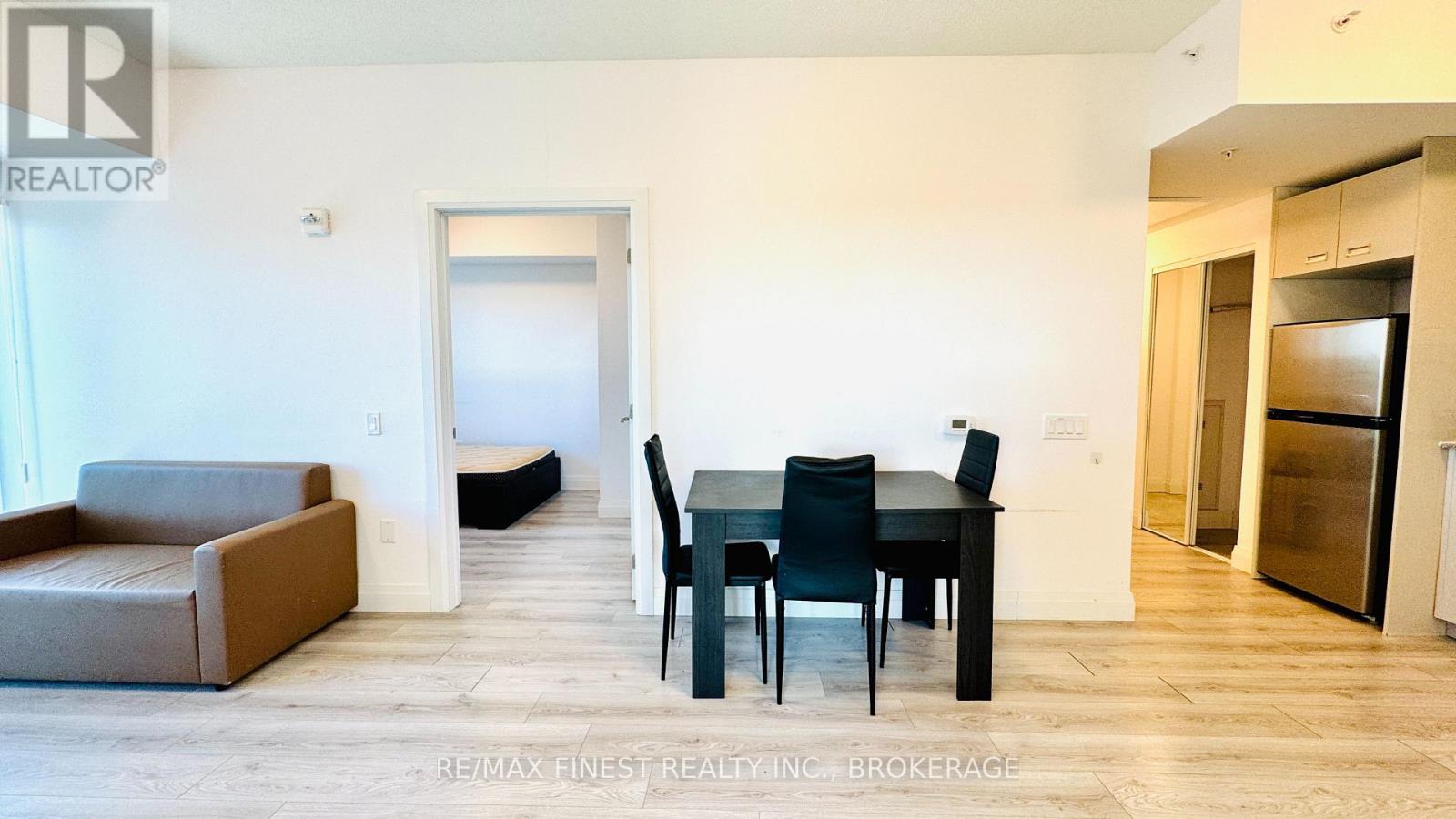 733 - 652 Princess Street, Kingston, Ontario  K7L 1E5 - Photo 7 - X12572356