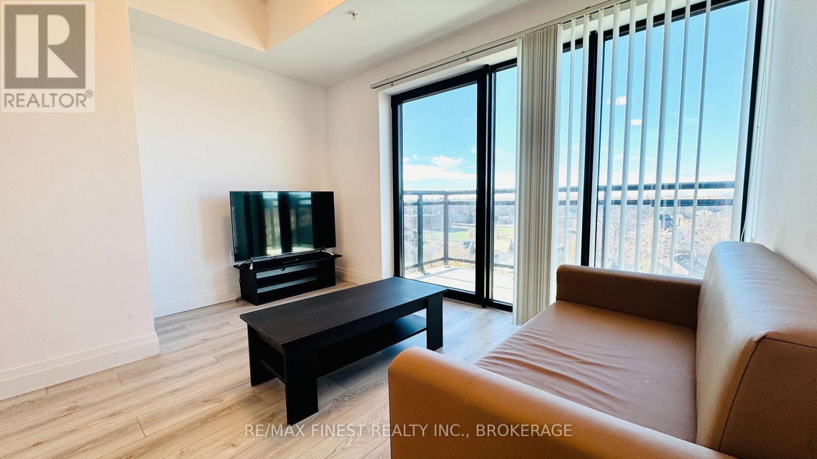 733 - 652 Princess Street, Kingston, Ontario  K7L 1E5 - Photo 8 - X12572356