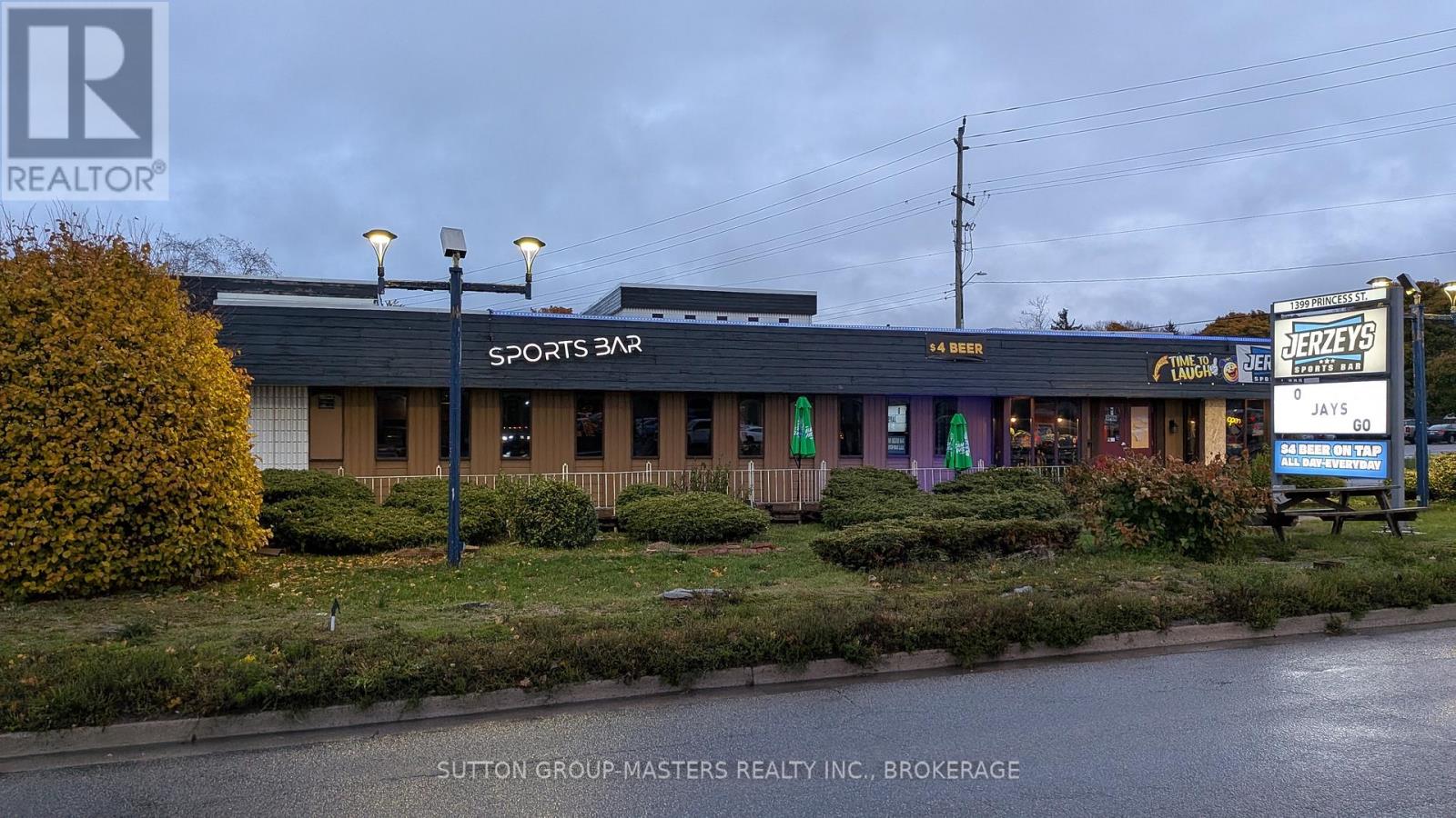 1399 Princess Street, Kingston, Ontario  K7M 3E9 - Photo 2 - X12572368