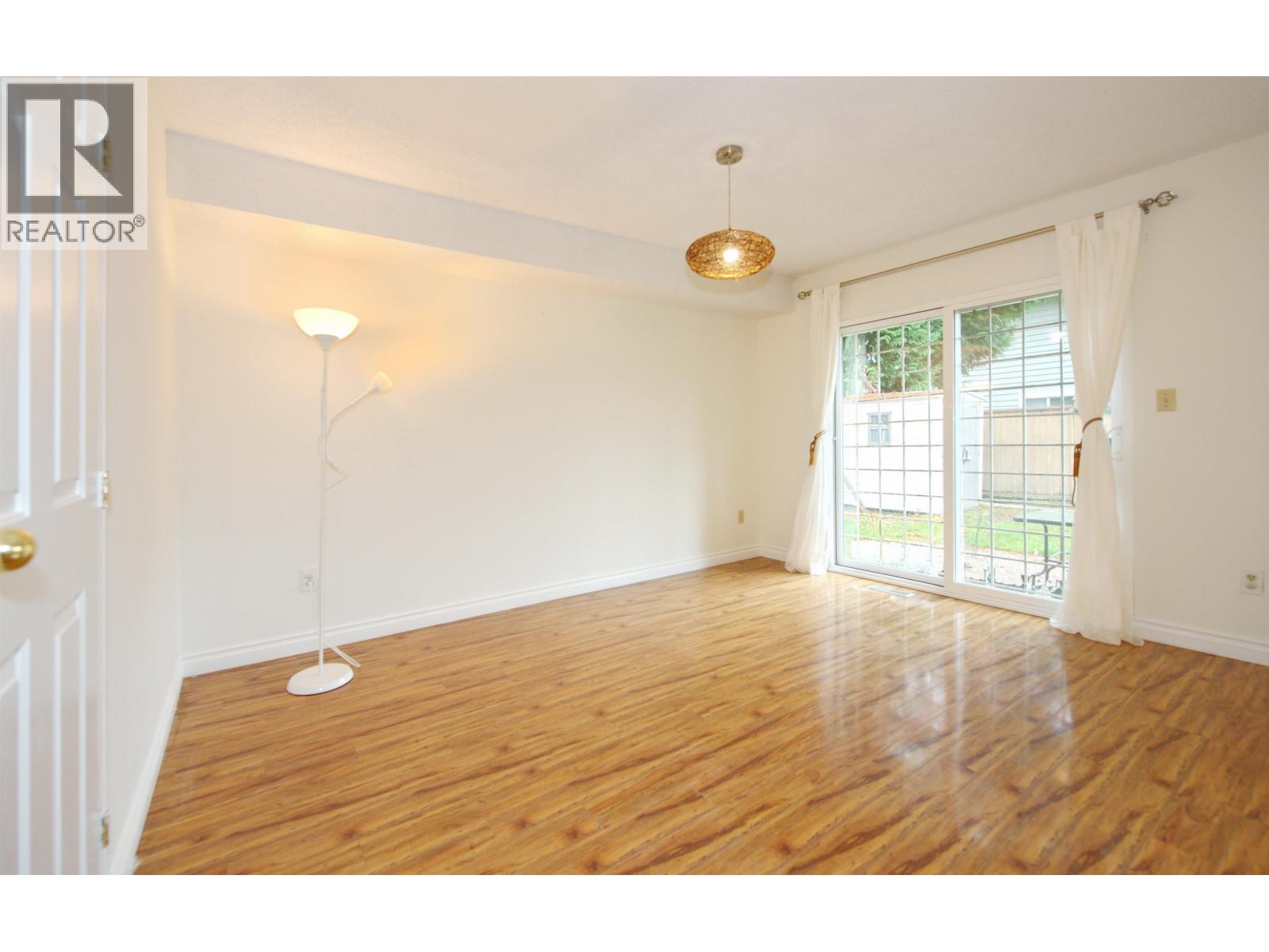 7203 Bridlewood Court, Burnaby, British Columbia  V5A 4A4 - Photo 7 - R3069535