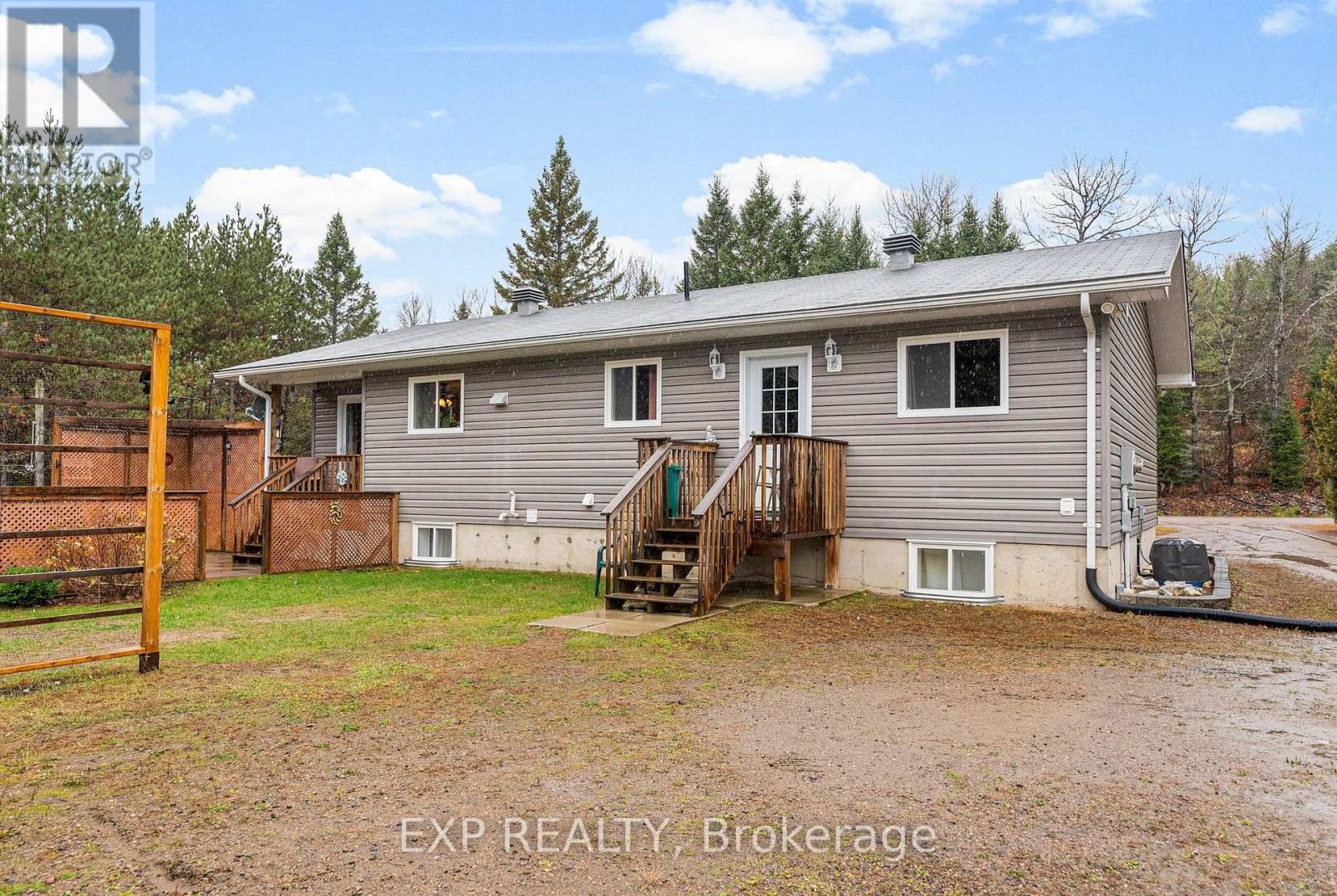 716 Cybulski Road, Madawaska Valley, Ontario  K0J 1B0 - Photo 36 - X12544876