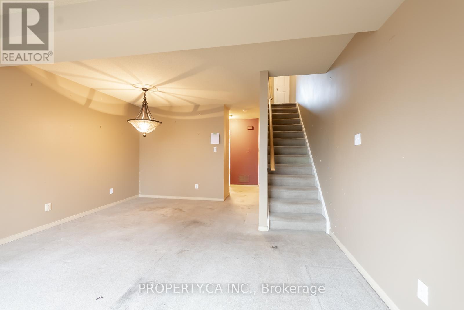 77 William Curtis Circle, Newmarket, Ontario  L3Y 8L7 - Photo 18 - N12533950