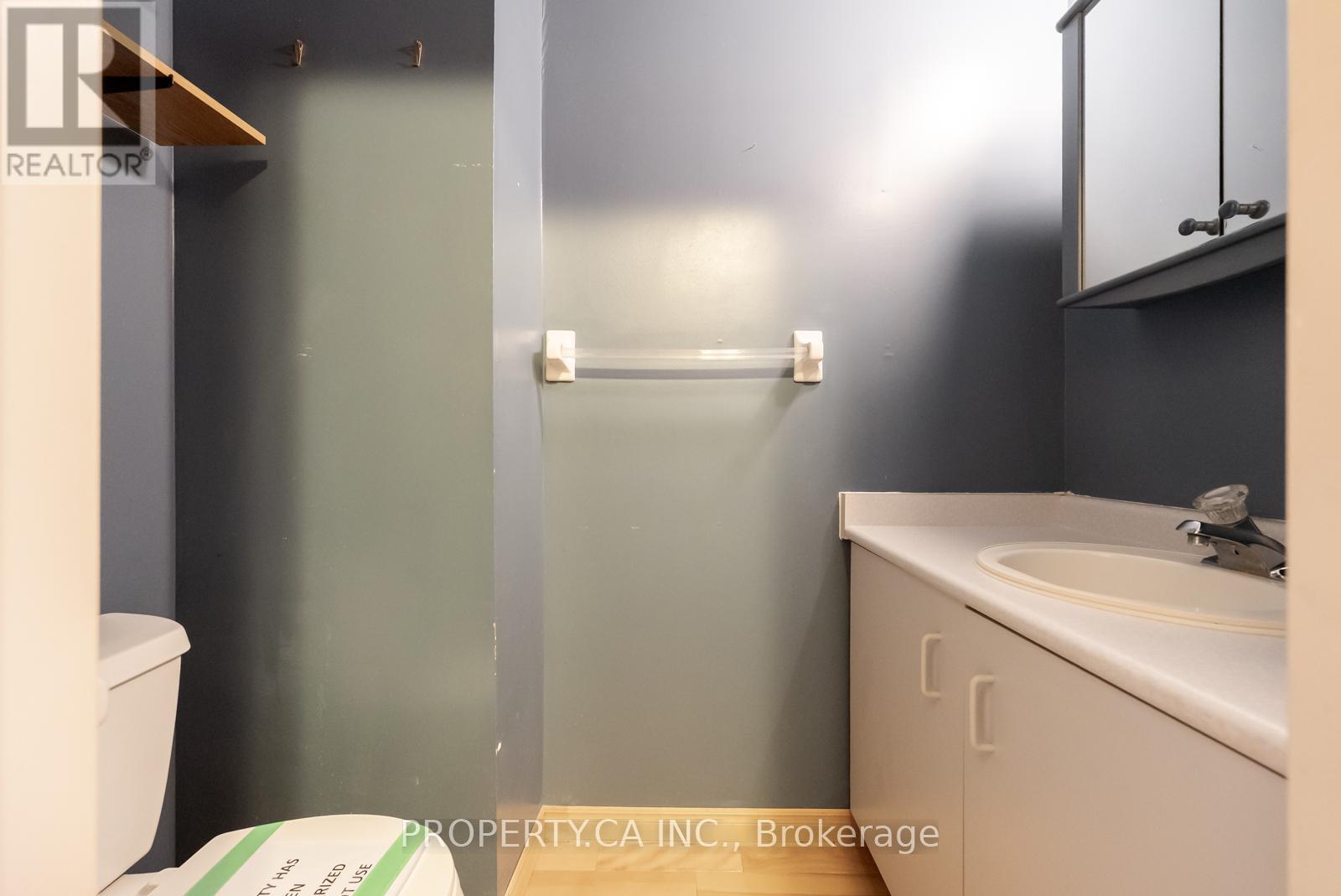 77 William Curtis Circle, Newmarket, Ontario  L3Y 8L7 - Photo 9 - N12533950