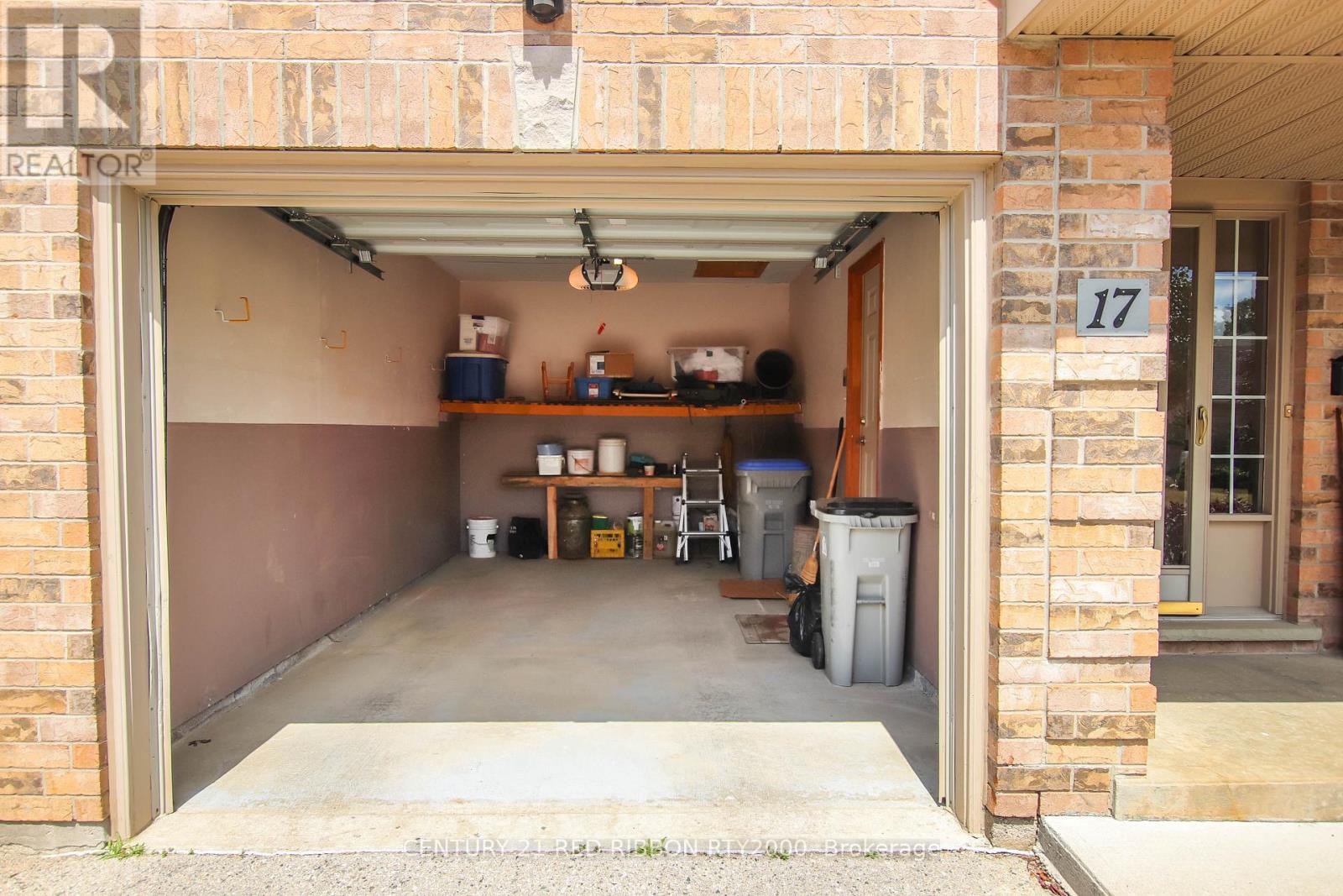 17 - 375 Scott Street E, Strathroy-Caradoc, Ontario  N7G 4G7 - Photo 4 - X12572314