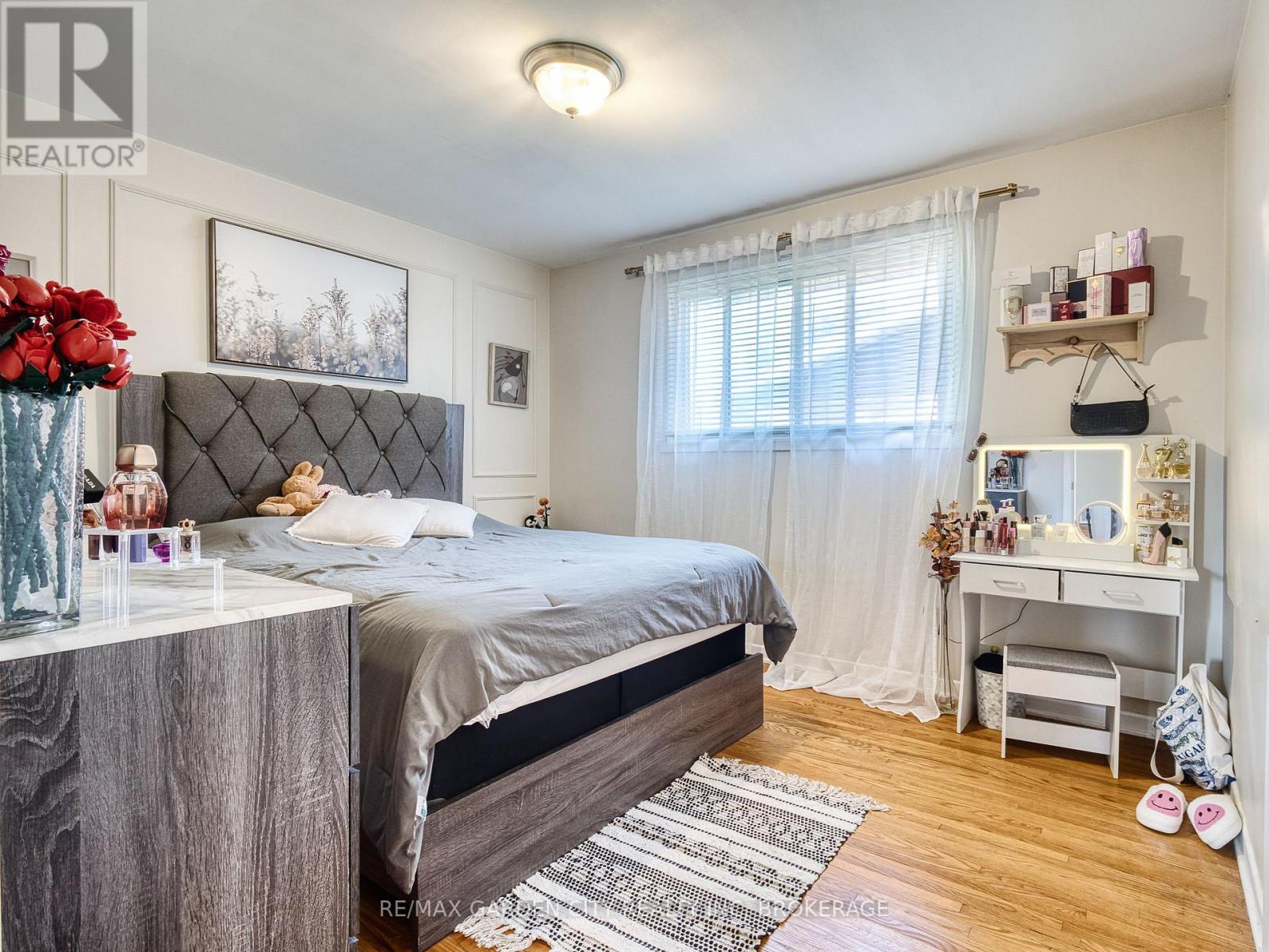 12 Princeway Drive, St. Catharines, Ontario  L2N 2X6 - Photo 13 - X12486086