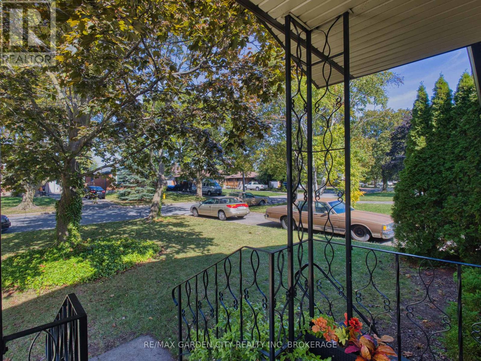 12 Princeway Drive, St. Catharines, Ontario  L2N 2X6 - Photo 22 - X12486086