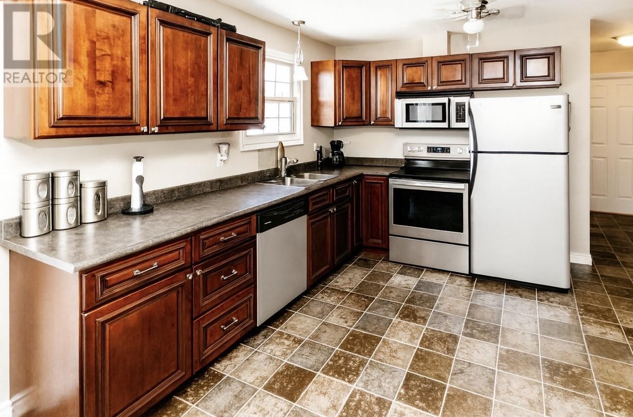 1 Shea Street, Wabush, Newfoundland & Labrador  A0R 1B0 - Photo 4 - 1292824