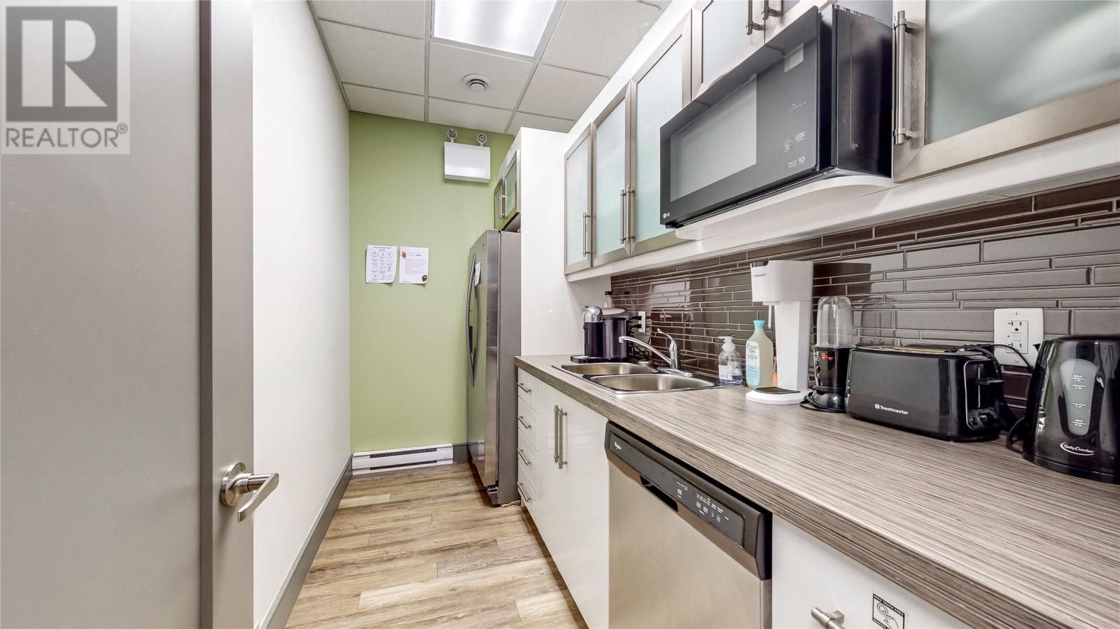 64 Airport Road Unit#100, St. John's, Newfoundland & Labrador  A1A 4Y3 - Photo 17 - 1292821