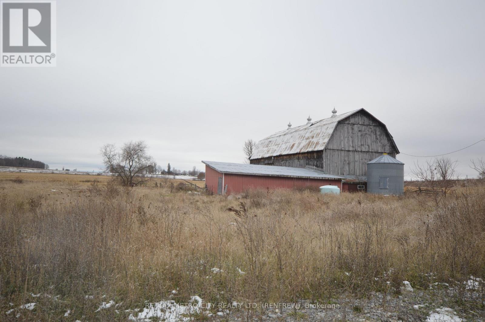 20250 Highway 17 Highway, Whitewater Region, Ontario  K0J 1K0 - Photo 21 - X12572326