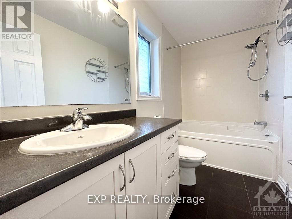 649 Clearbrook Drive, Ottawa, Ontario  K2J 5S1 - Photo 23 - X12572338