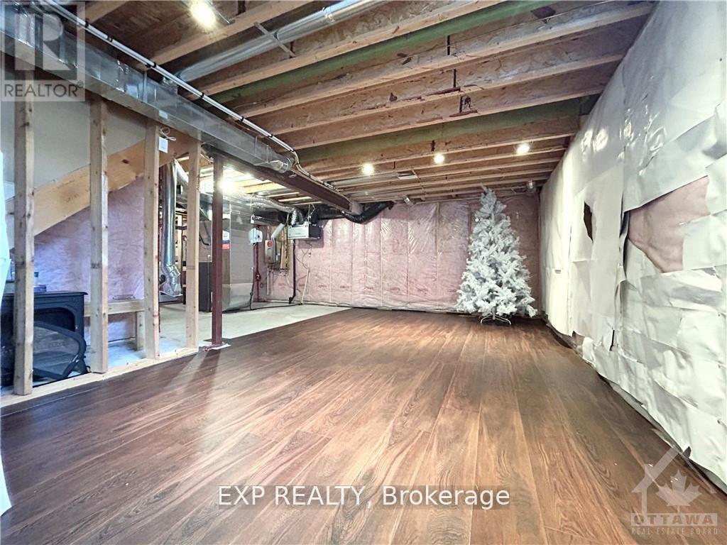 649 Clearbrook Drive, Ottawa, Ontario  K2J 5S1 - Photo 26 - X12572338