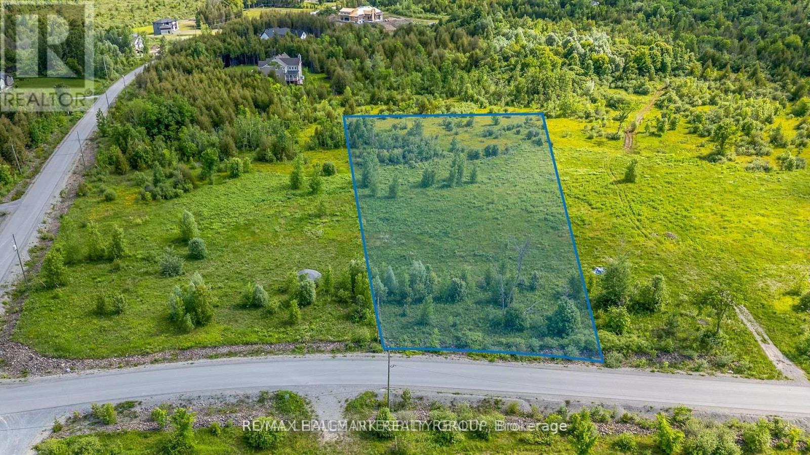 7891 Iveson Drive, Ottawa, Ontario  K0A 2P0 - Photo 4 - X12572350