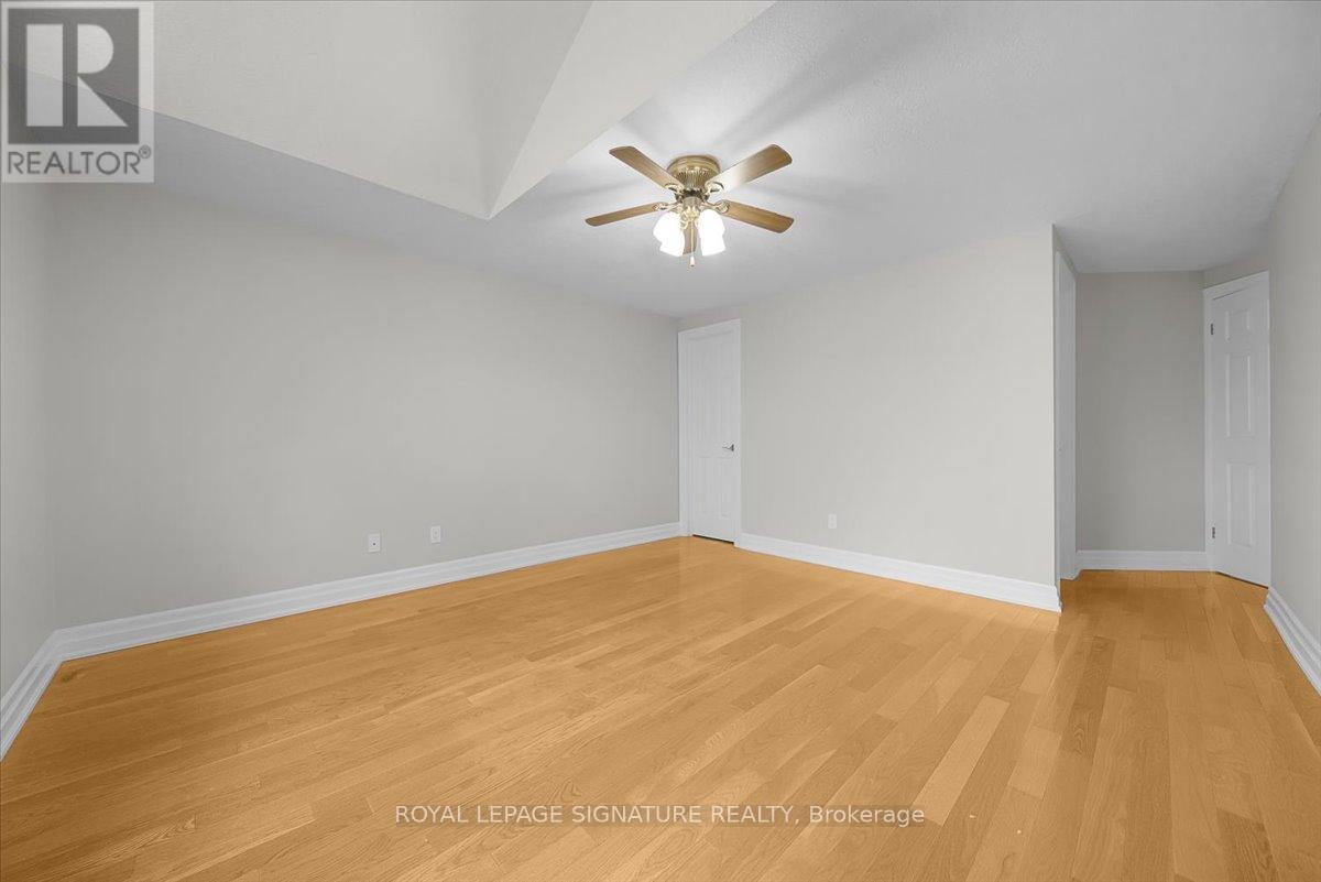 69 Candle Crescent, Kitchener, Ontario  N2P 2K8 - Photo 14 - X12572192