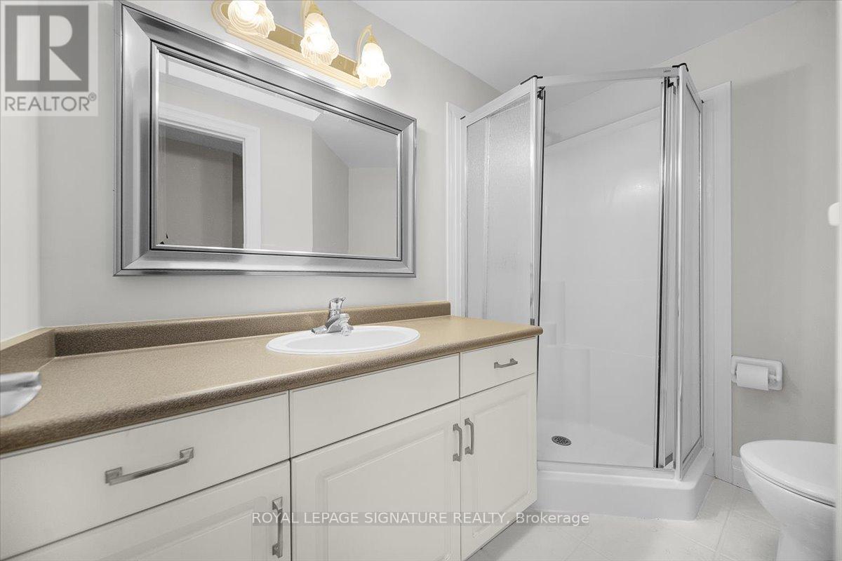 69 Candle Crescent, Kitchener, Ontario  N2P 2K8 - Photo 15 - X12572192