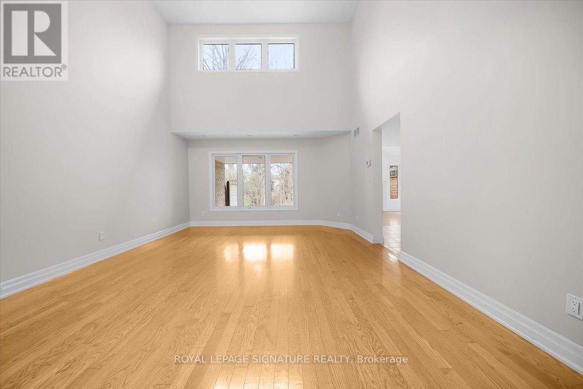 69 Candle Crescent, Kitchener, Ontario  N2P 2K8 - Photo 3 - X12572192