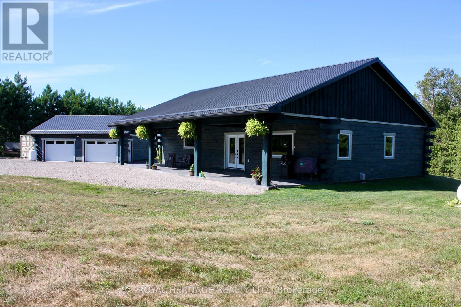 414 PINE VIEW RIDGE ROAD, Tudor and Cashel, Ontario