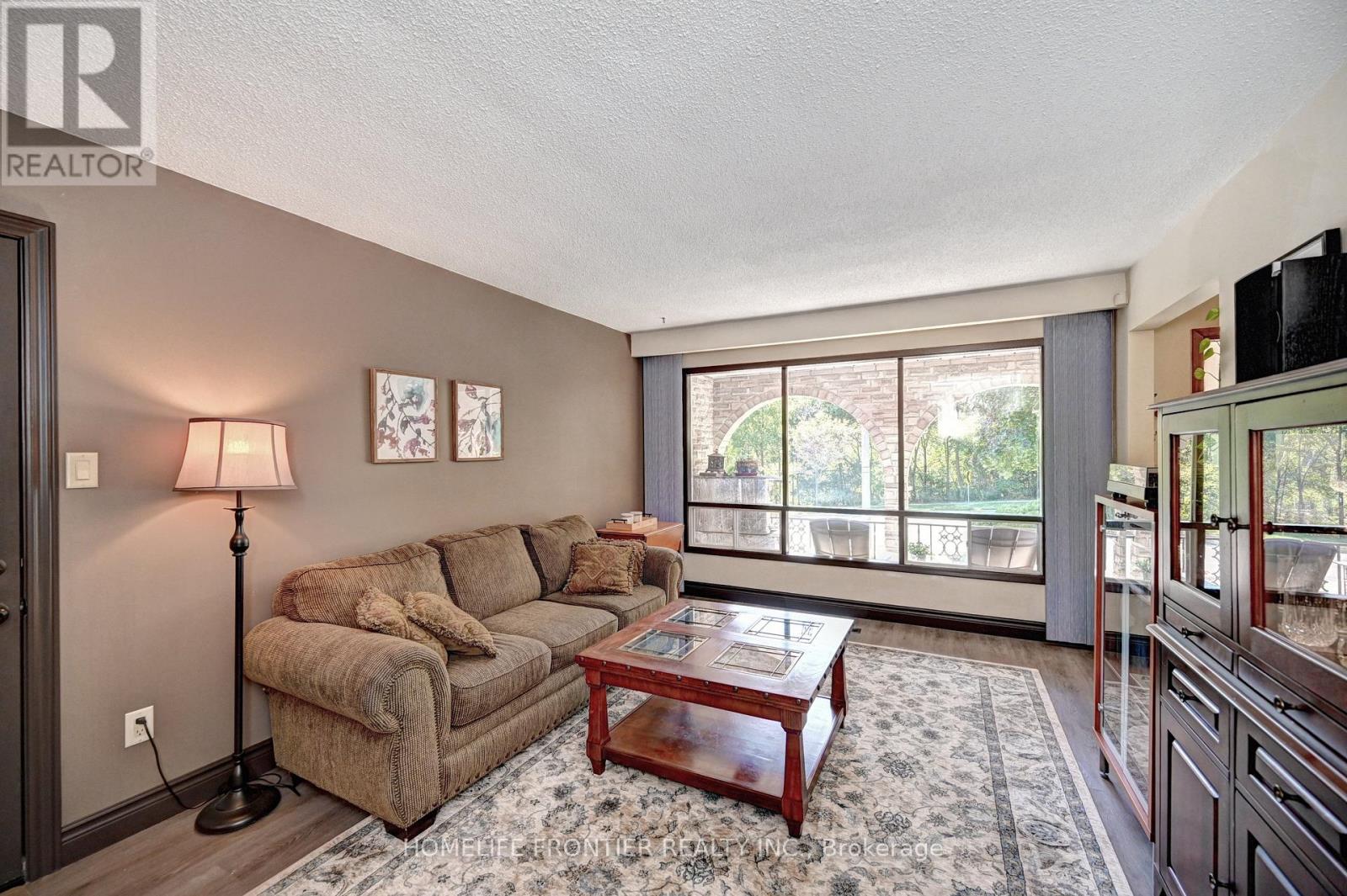 121 Forest Road, Brantford, Ontario  N3S 7L5 - Photo 11 - X12572226