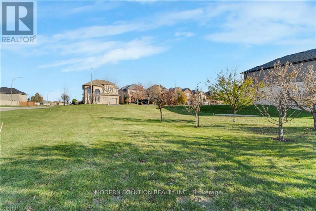 Lot 2 - 343 Springbrook Avenue, Hamilton, Ontario  L9G 3K9 - Photo 9 - X12572284