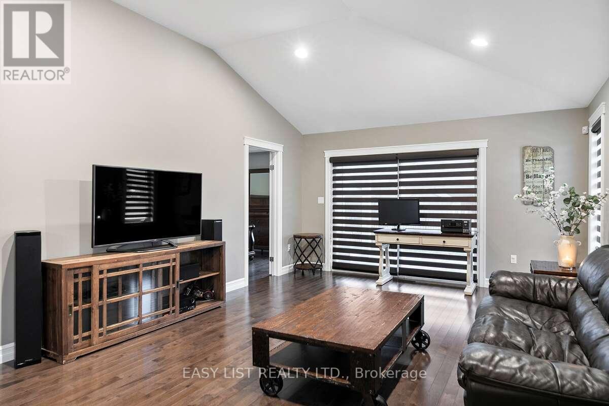 1160 Alliance Street, Lasalle, Ontario  N9H 0C3 - Photo 8 - X12572288