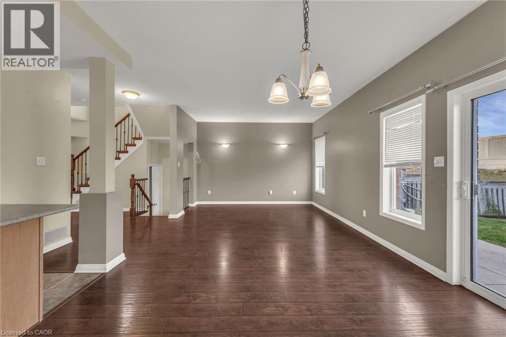 150 Benziger Lane, Stoney Creek, Ontario  L8E 6G6 - Photo 9 - 40790101